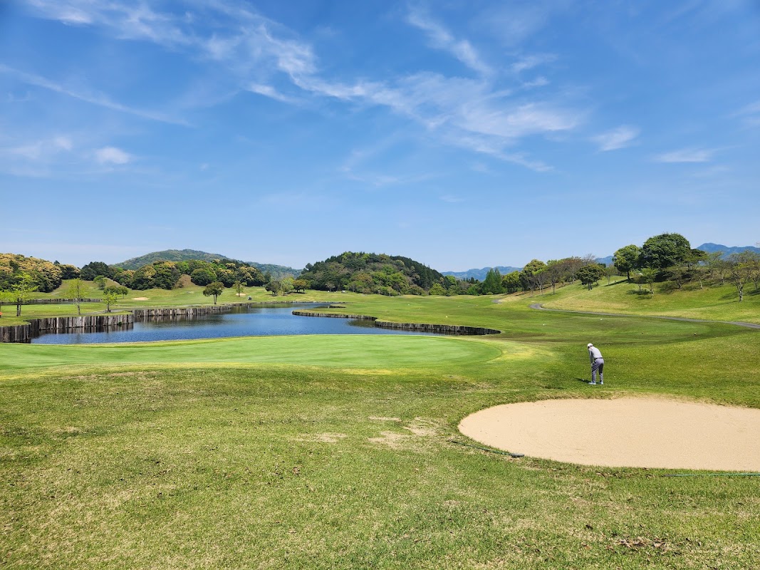 World Country Club — golf course in Kumamoto, Japan