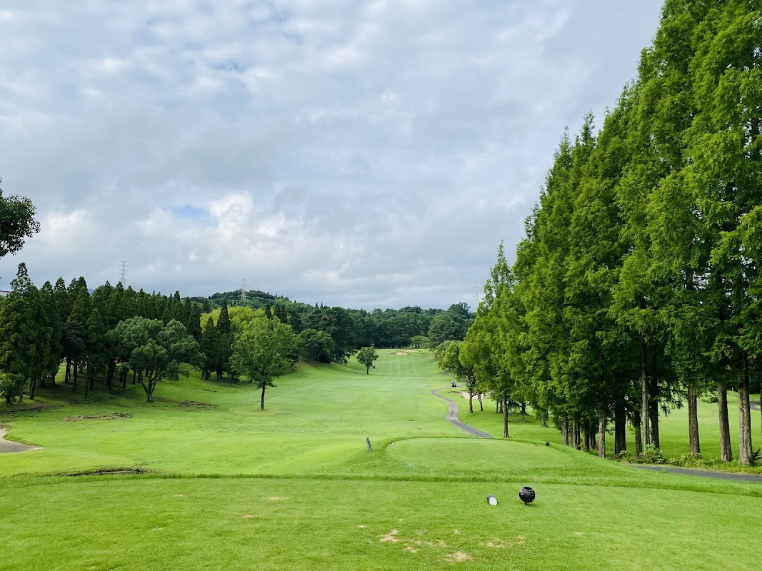 Oita Fujimi Country Club — golf course in Oita, Japan