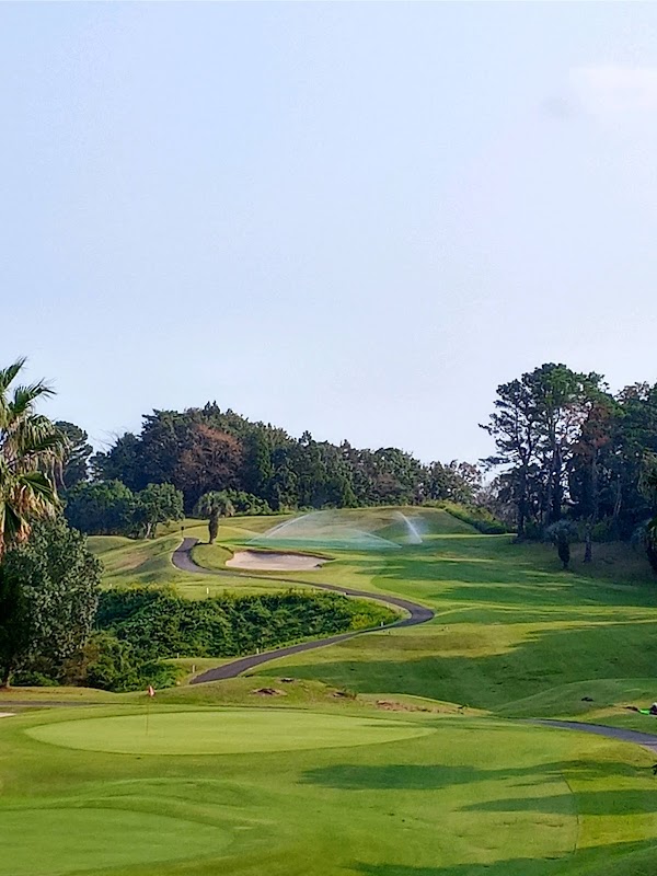Miyazaki Kokusai Golf Club — golf course in Miyazaki, Japan