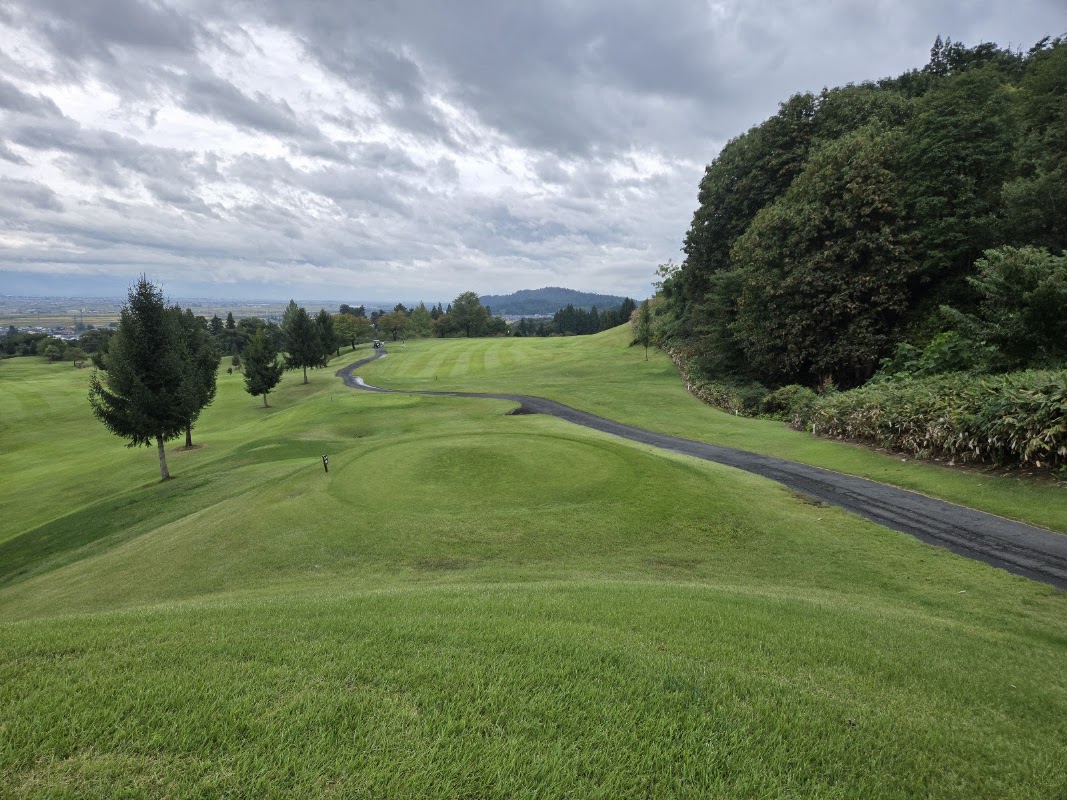 Sakuranbo Country Club — golf course in Yamagata, Japan