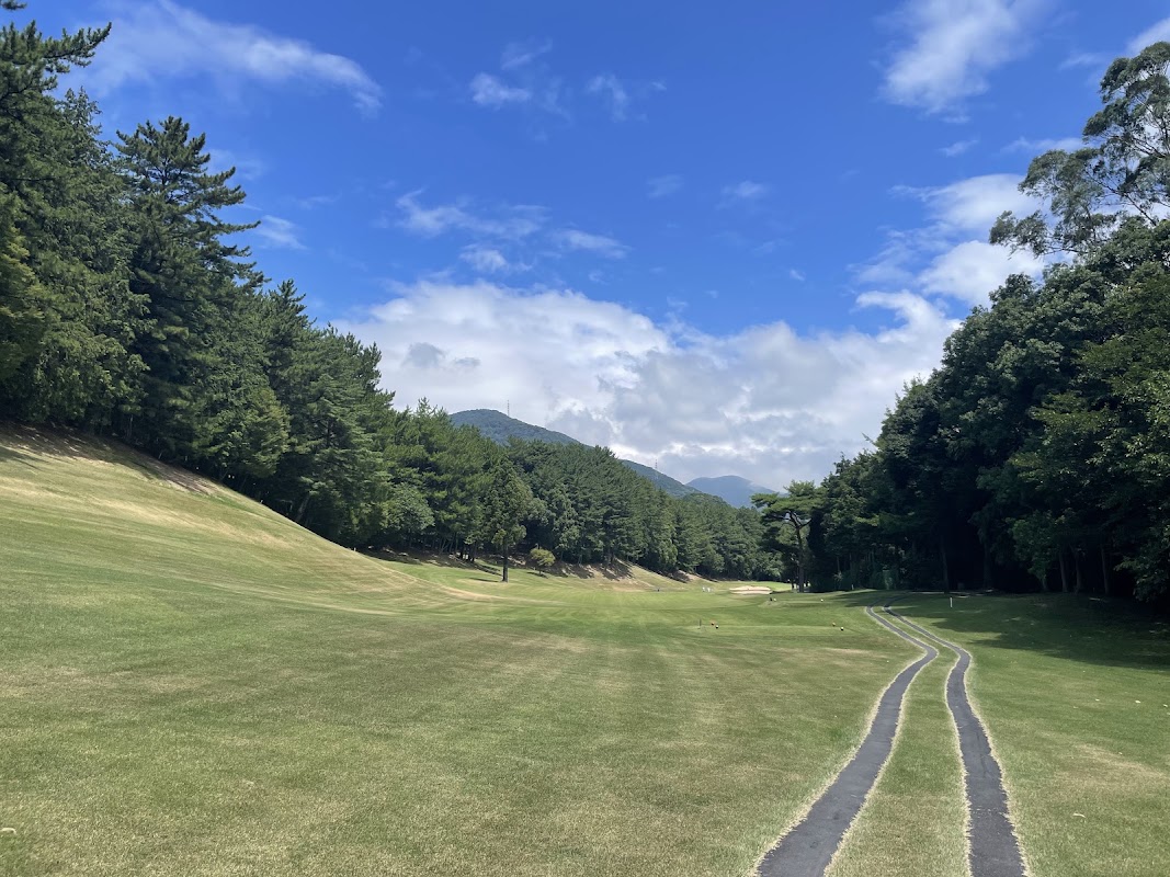 Matsuyama Golf Club — golf course in Ehime, Japan