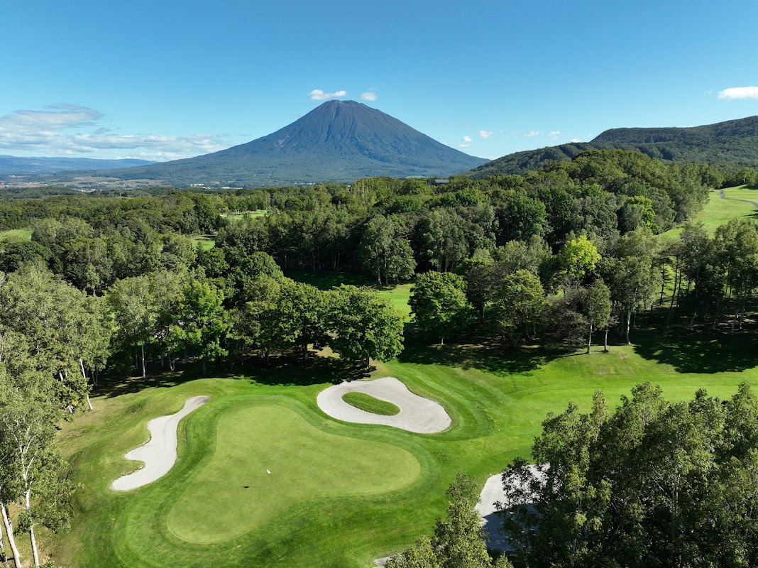 HANAZONO GOLF — golf course in Hokkaido, Japan