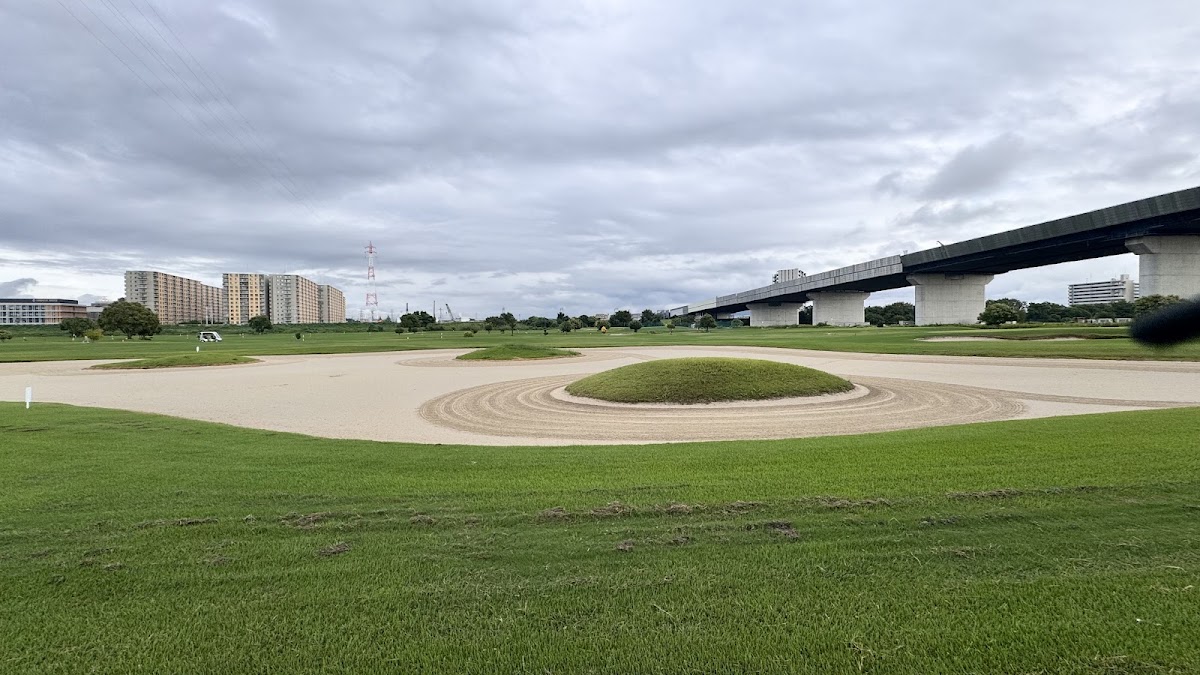 Kuzuha Public Golf Course — golf course in Osaka, Japan