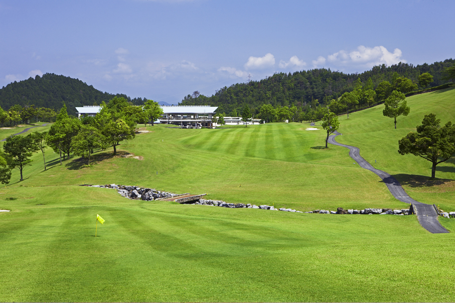 Sun Classic Golf Club — golf course in Gifu, Japan