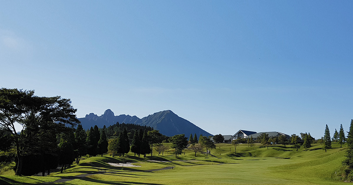 ASO SKY BLUE GOLF RESORT — golf course in Kumamoto, Japan