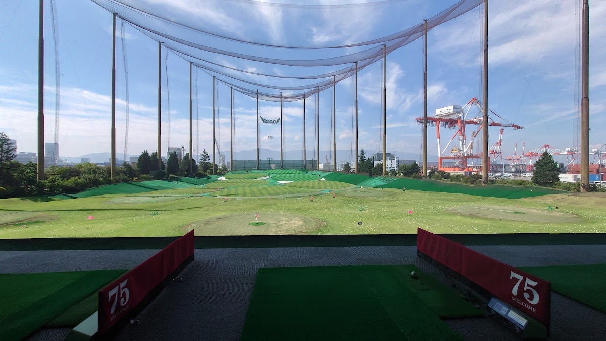 Port Island Golf Club — golf course in Hyogo, Japan