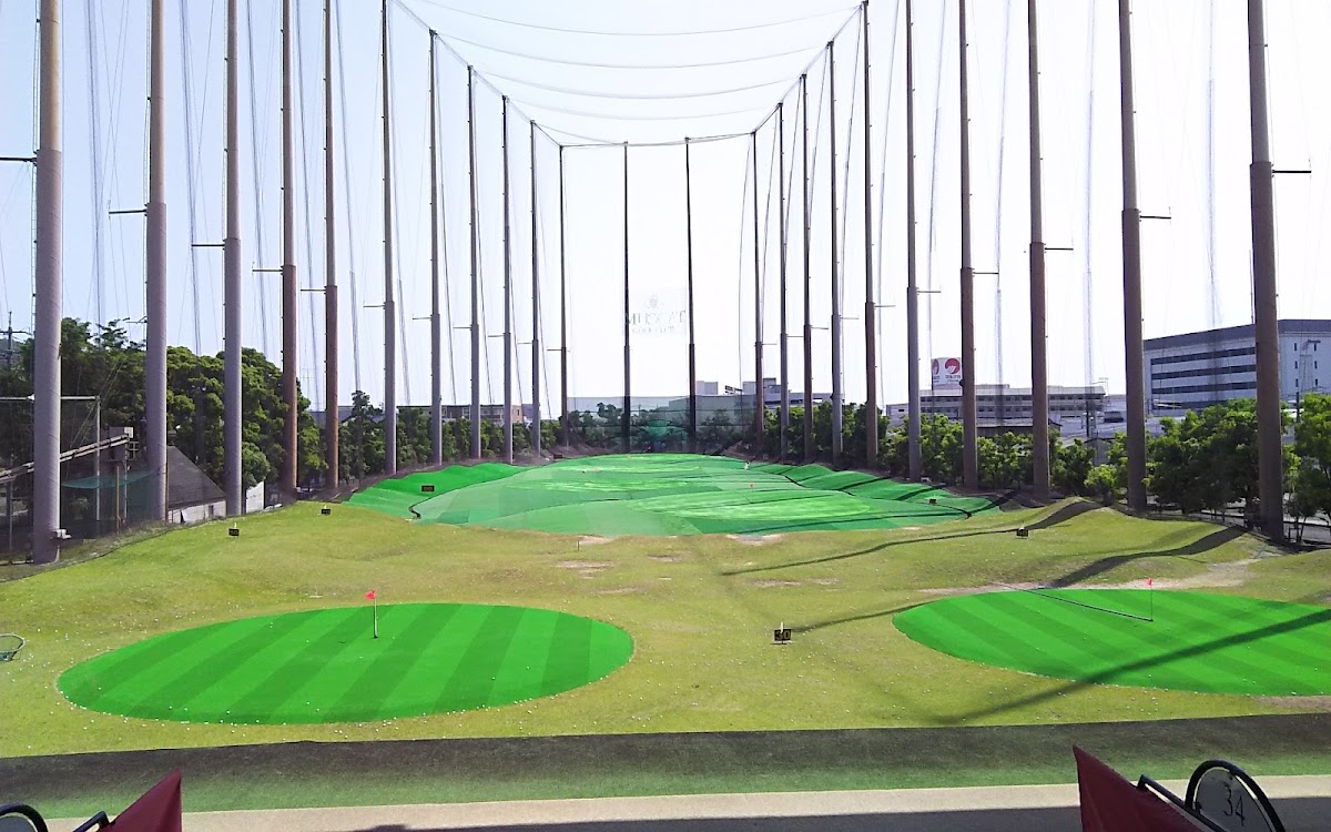 Muscat Golf Club — golf course in Okayama, Japan