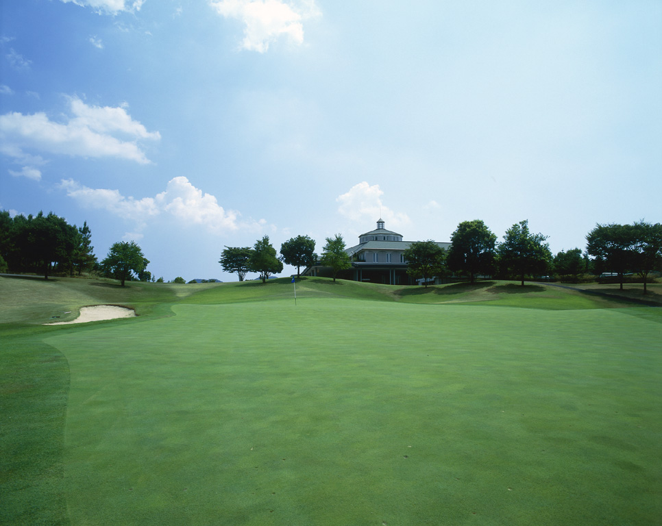 Shirasagi Golf Club Golf — golf course in Hyogo, Japan