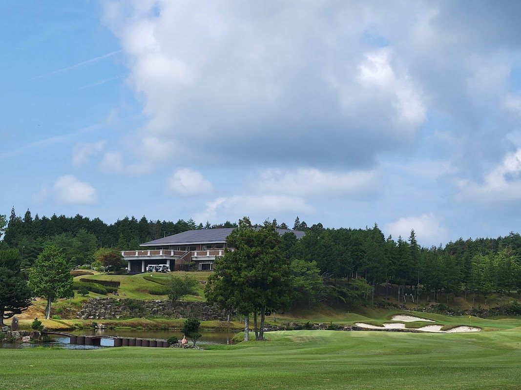 Kamo Golf Club — golf course in Aichi, Japan