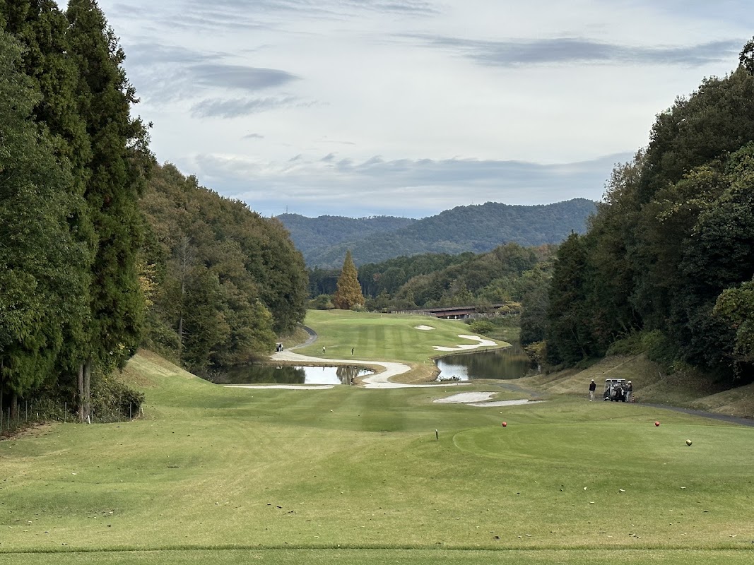 Fujio Excellent Golf Club Mitakehanatopia Course — golf course in Gifu, Japan