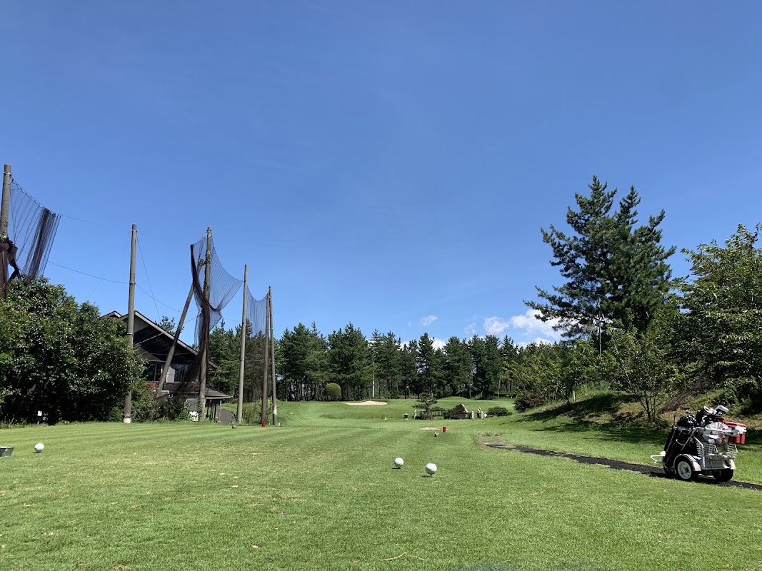 Kanda Golf Club — golf course in Tottori, Japan