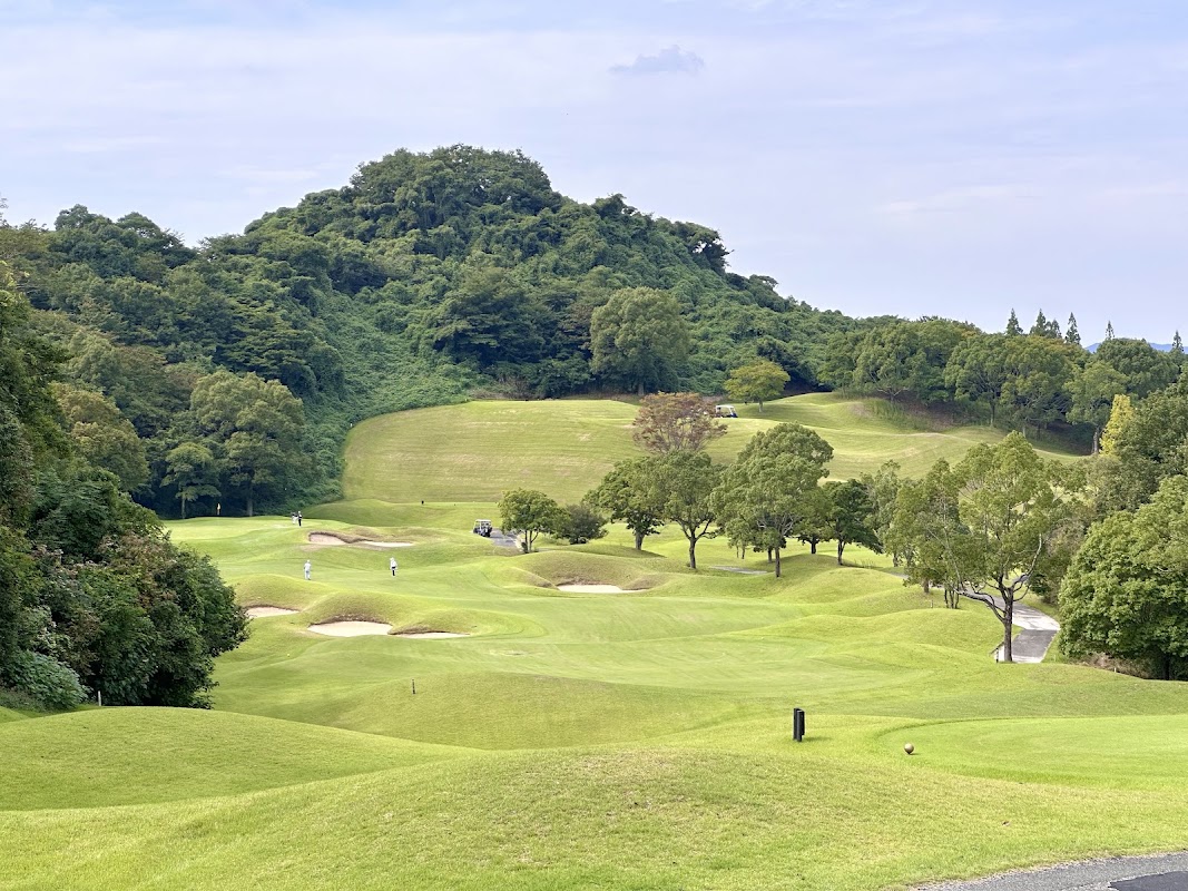 Mission Valley Golf Club — golf course in Fukuoka, Japan