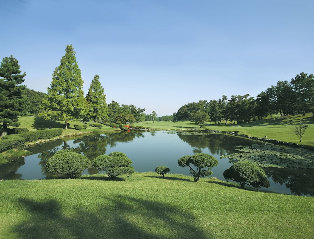 Nihon Rhine Golf Club — golf course in Gifu, Japan