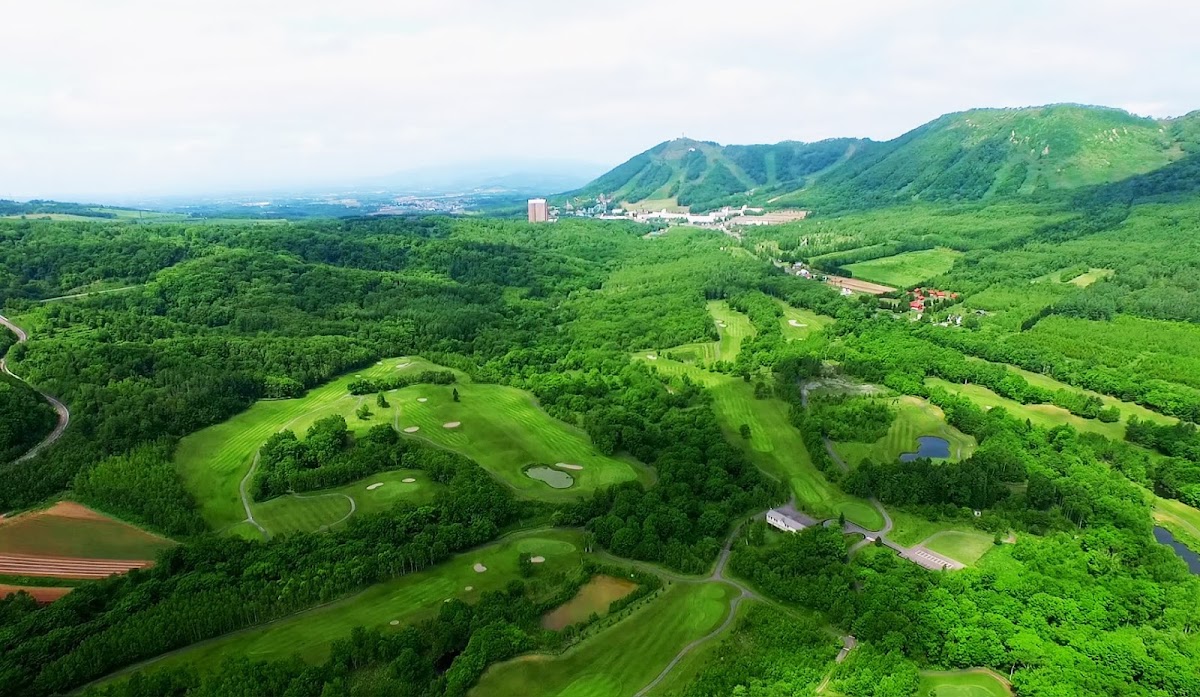 Rusutsu Resort Golf 72 Izumikawa Course — golf course in Hokkaido, Japan