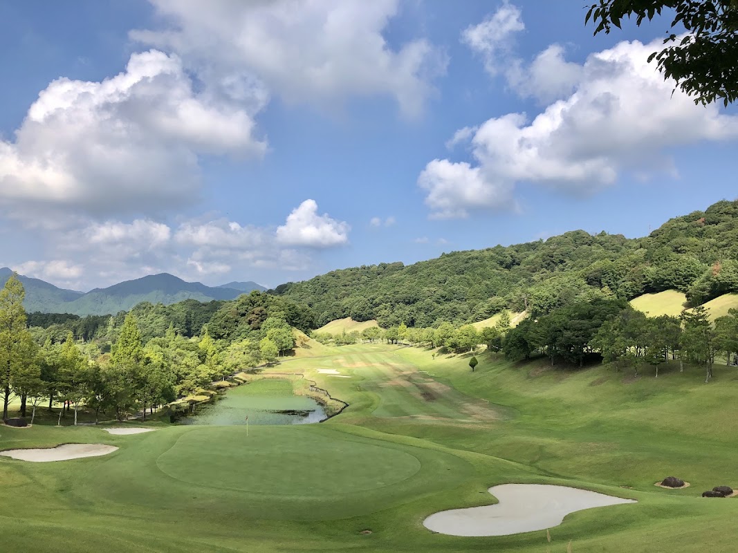 Lomond Country Club — golf course in Mie, Japan