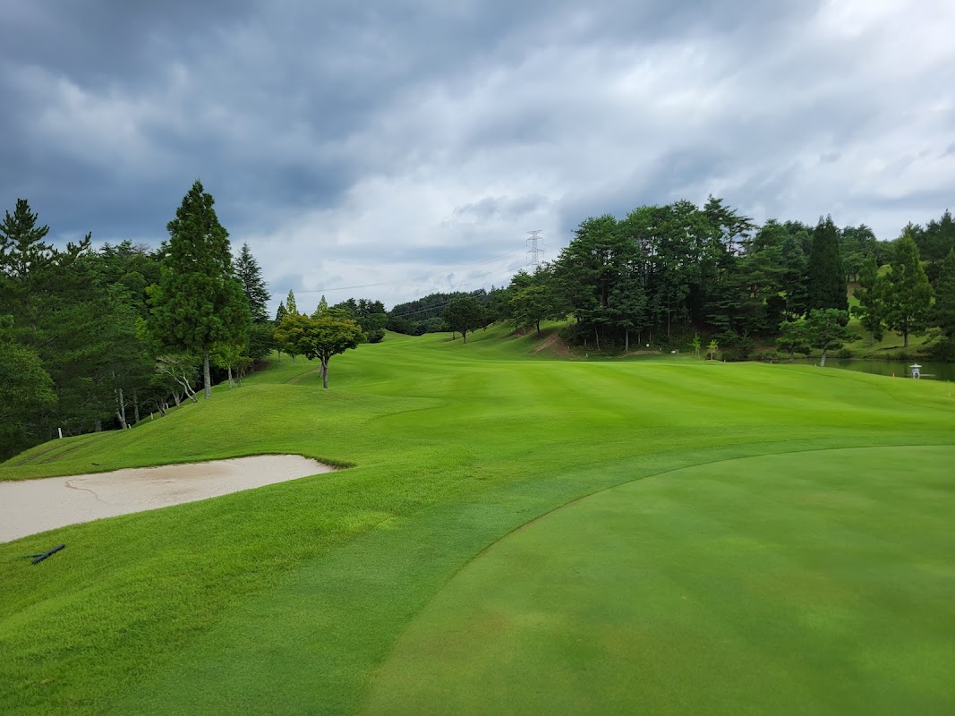 Maple Hills Golf Club — golf course in Shiga, Japan