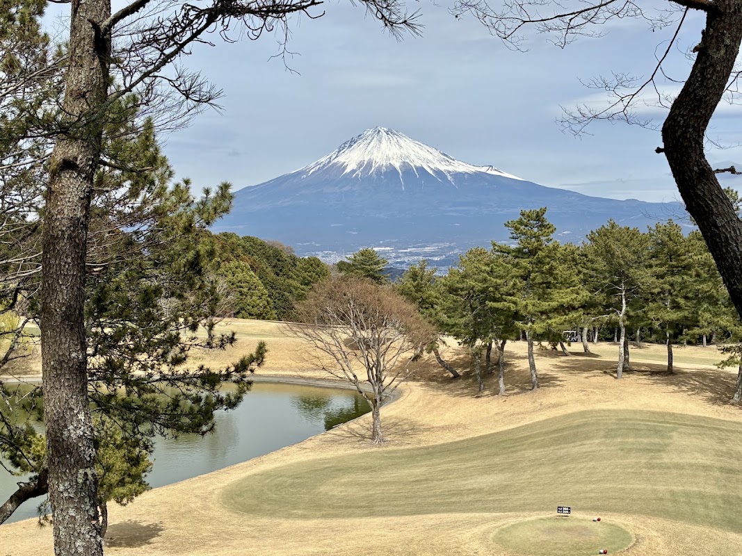 River Fuji Country Club — golf course in Shizuoka, Japan
