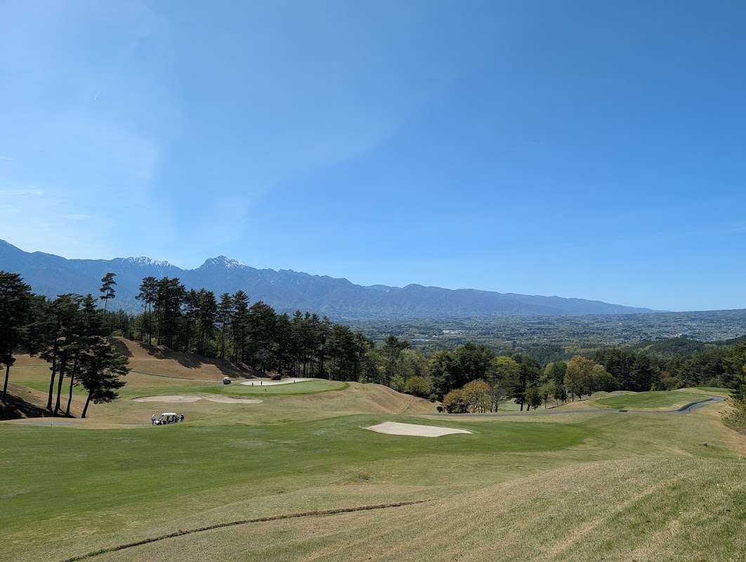 Chateraise Vintage Golf Club — golf course in Yamanashi, Japan