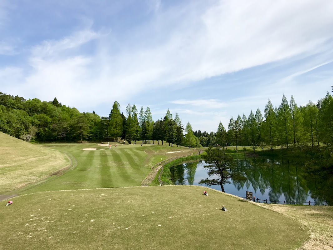 Takaoka Country Club — golf course in Toyama, Japan
