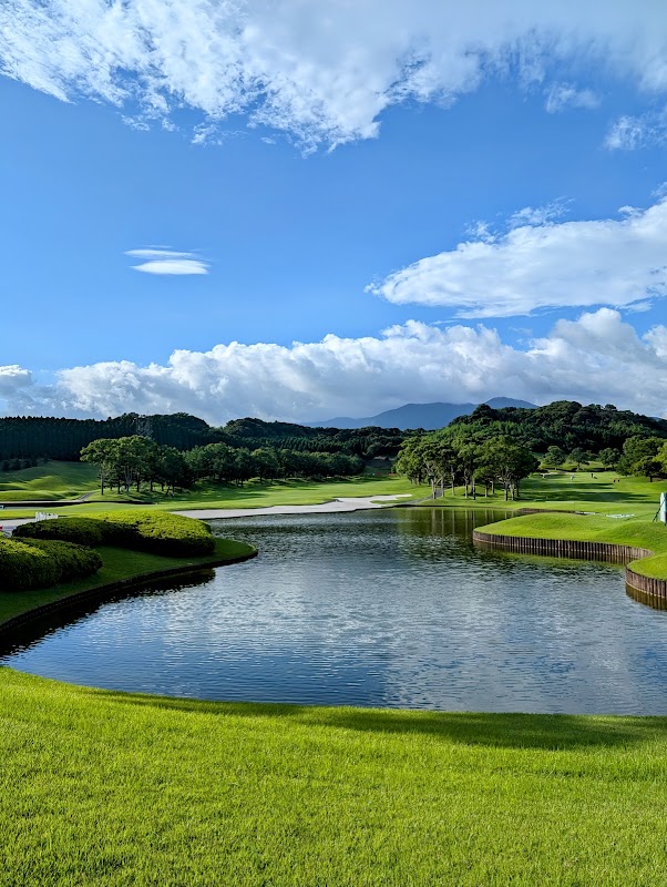 The · Queens Hill Golf Club — golf course in Fukuoka, Japan